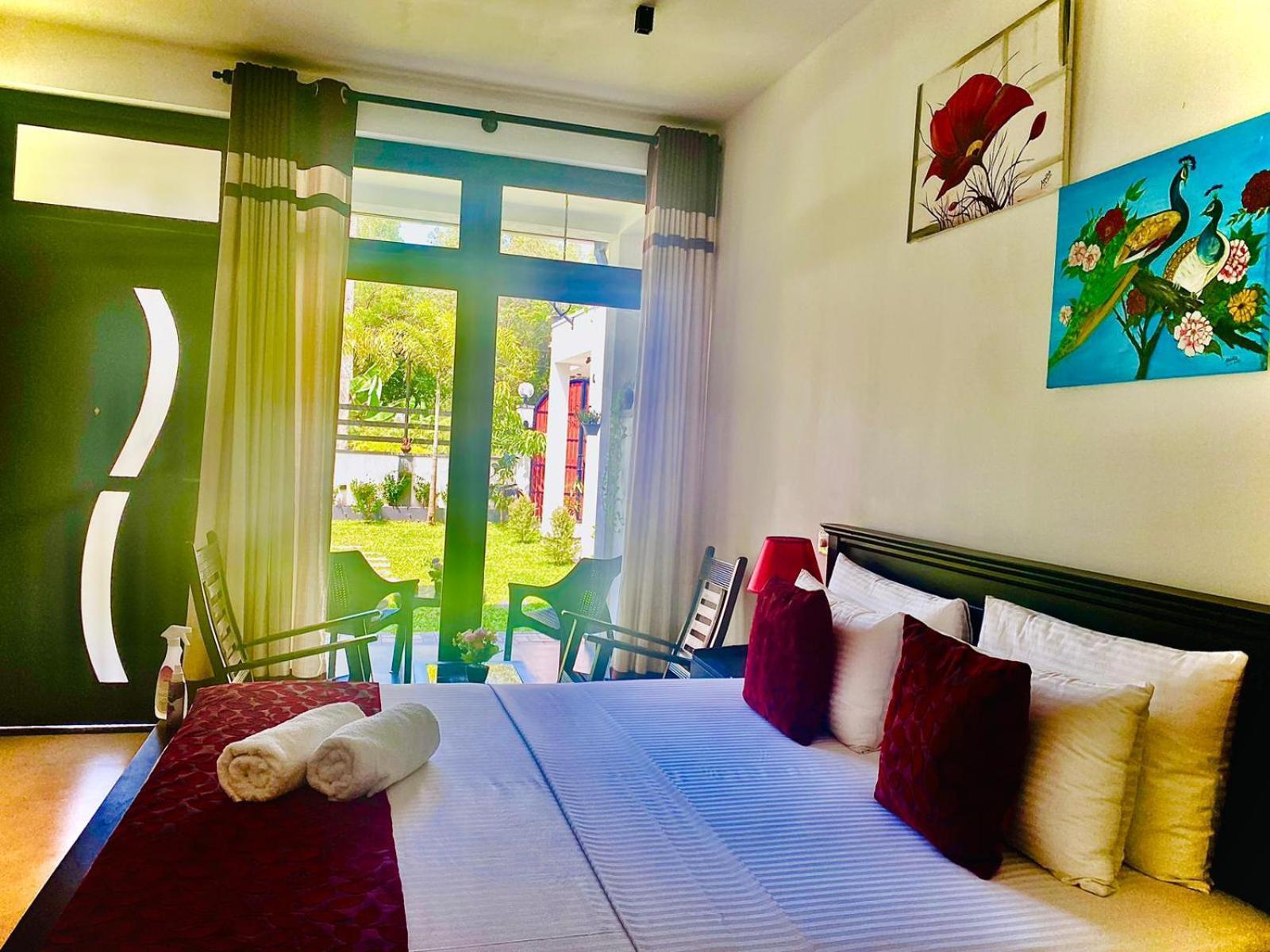Airport Faith Hotel Katunayaka Esterno foto